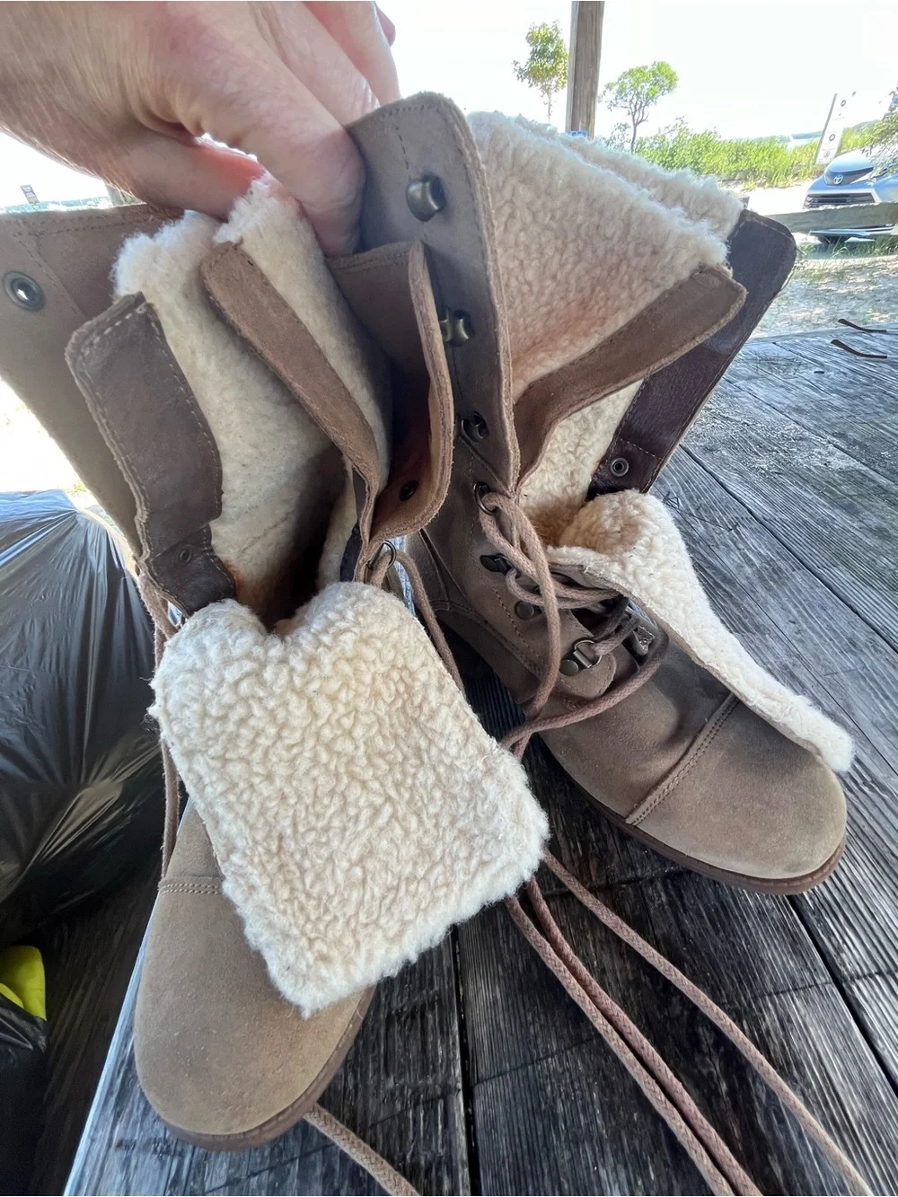 Uggs Suede Lace-Up Faux Shearling winter/fall  Boots - Taupe sz 7, used 2x